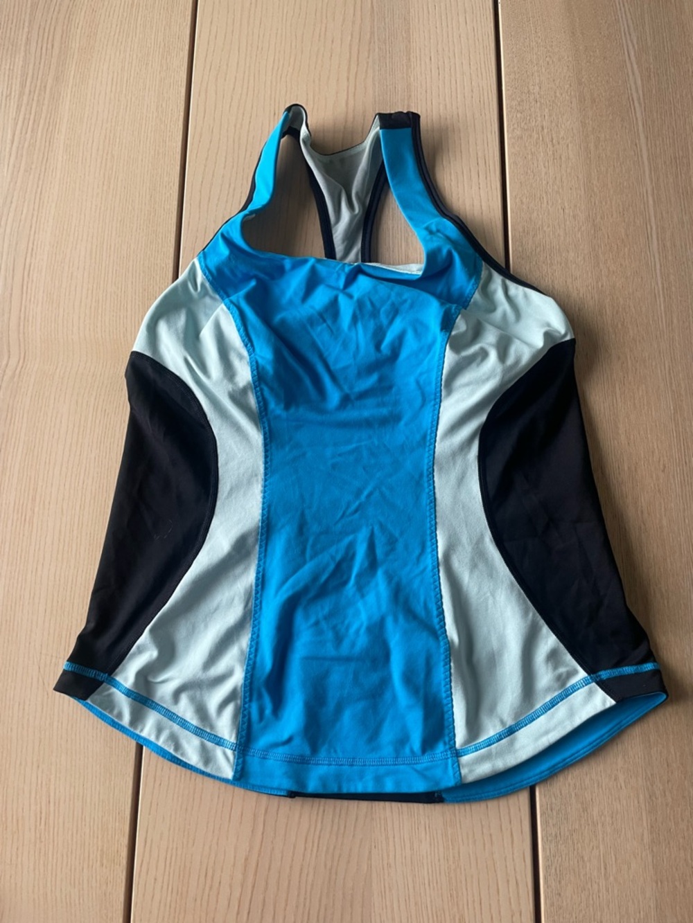 Lululemon Cardio Kick Tank Top size 10 women’s size 10 lululemon tank top
